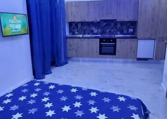 Luxurious With Heated Pool Jacuzzi