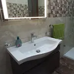 Luxurious With Heated Pool Jacuzzi アパート *