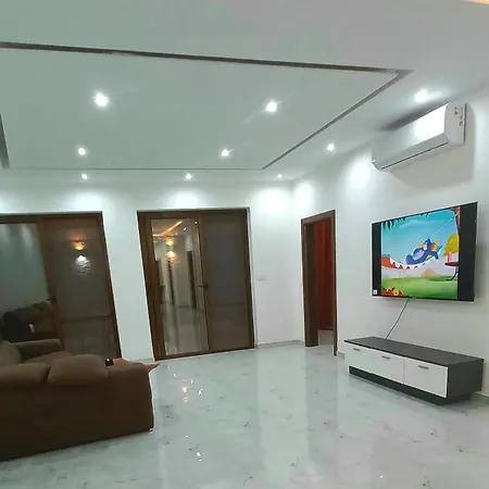 Apartament Luxurious With Heated Pool Jacuzzi Fontana